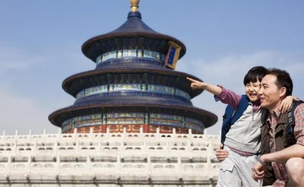 火牛配资 暑假带娃旅游花大钱，孩子却没记住啥，尖子生家长这样做