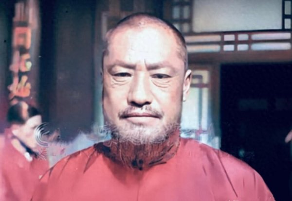 赢正通 这就是西北军阀马步芳的真实样貌，凶狠暴虐，眼神满是骄横与自负